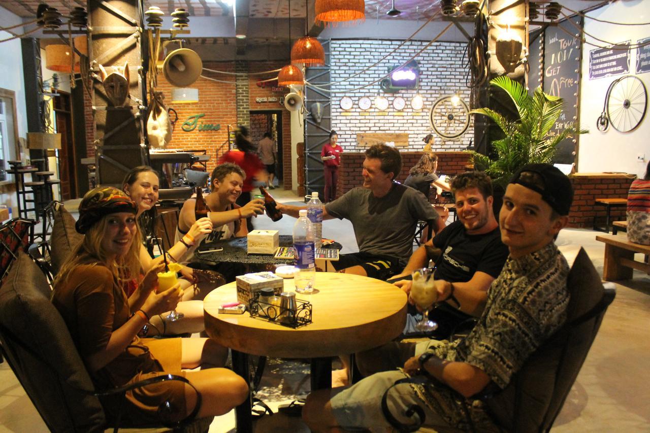 Phong Nha Gecko Hostel Dong Hoi Extérieur photo